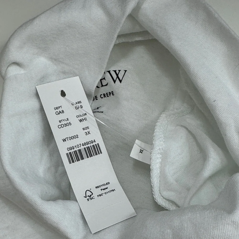 NWT J. Crew Women’s Plus Size 3X White Long Sleeve Tissue Turtleneck - Picture 3 of 11